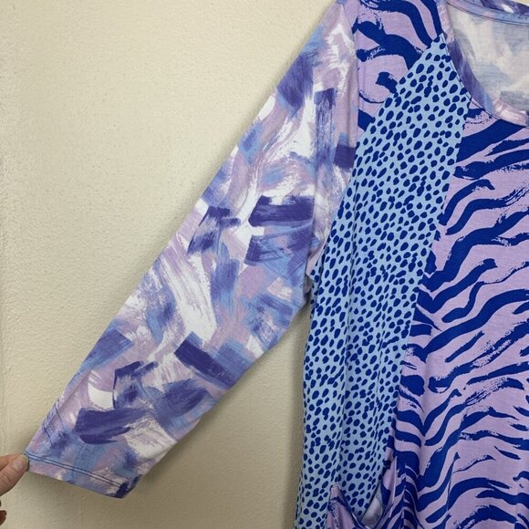 LOGO Lori Goldstein Womens L Tunic Top Sharkbite Hem Purple Animal Print Pockets - Picture 6 of 13